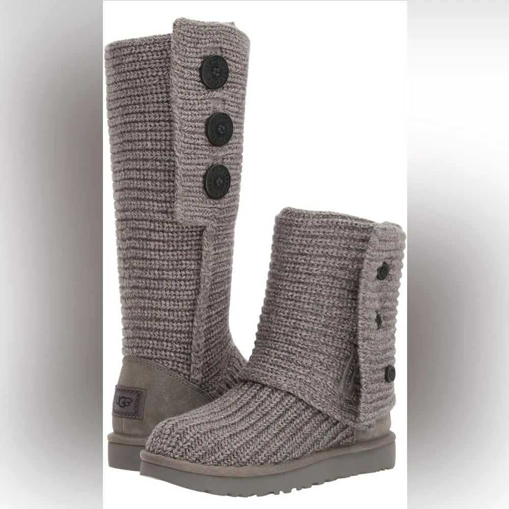 Ugh Classic Cardy Boot - Gray - Picture 1 of 7